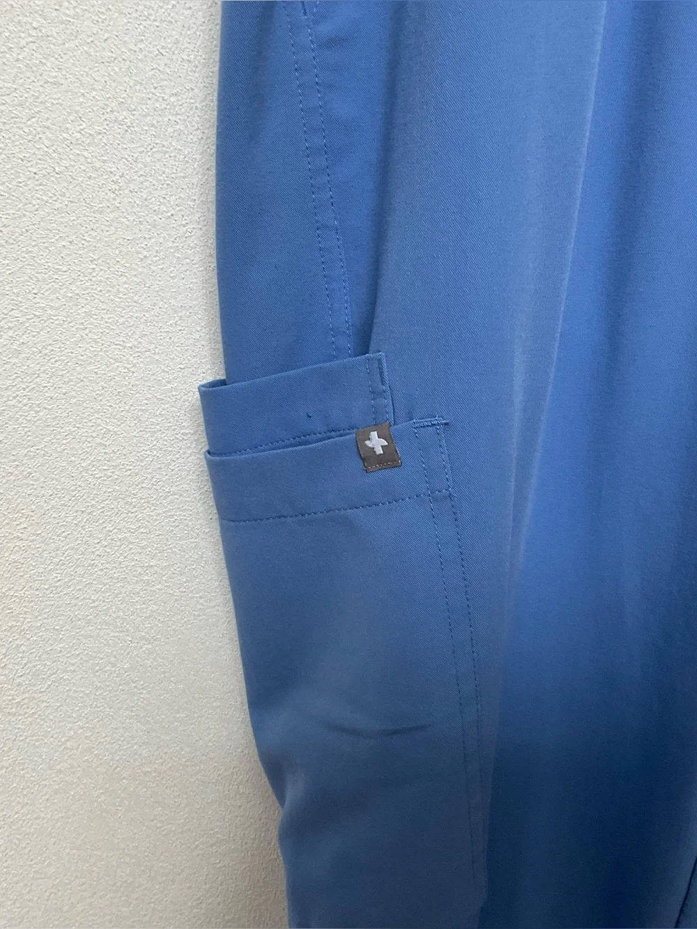 Figs Axim Ceil Blue Men's Straight Leg Scrub Pants Size Large Nurse Healthcare